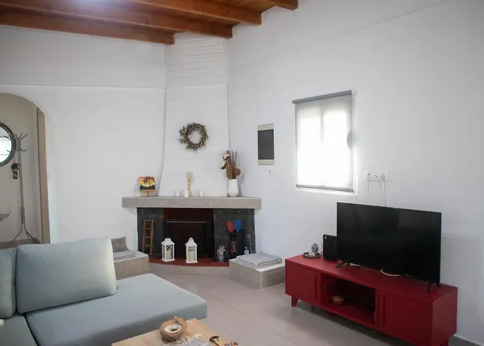 Livadi House *