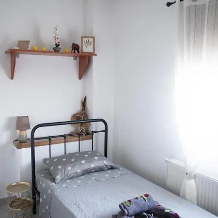 Livadi House Theológos