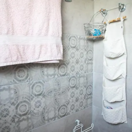 Livadi House Prázdninový dům *