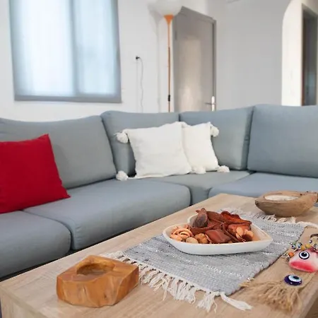 Livadi House * Theológosz